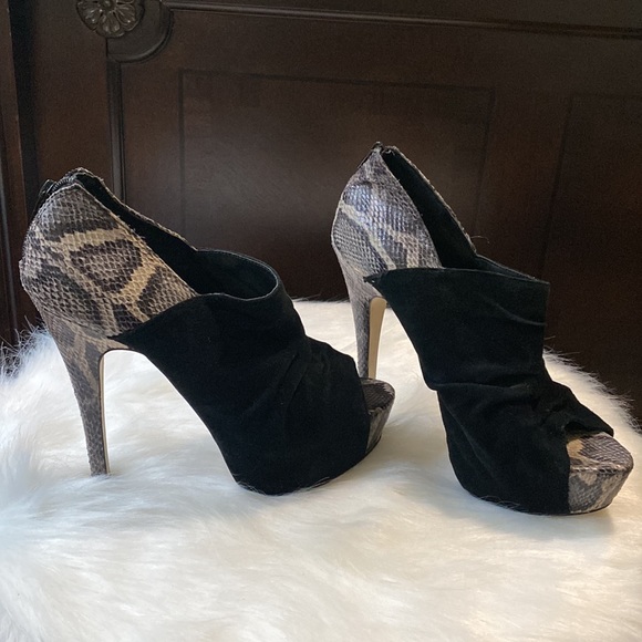 Bakers Holli Suede and Snakeskin Peep-toe Stiletto - Picture 5 of 7